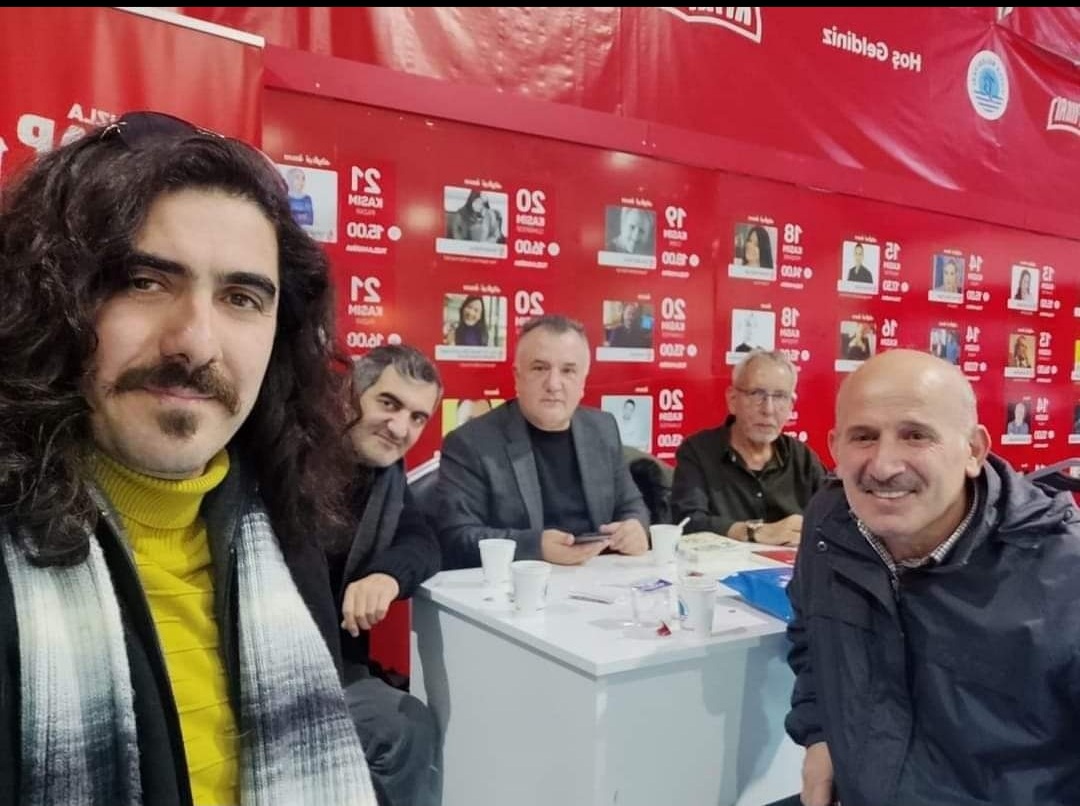 4. Tuzla Kitap Fuarı Truva Yayınları Standı