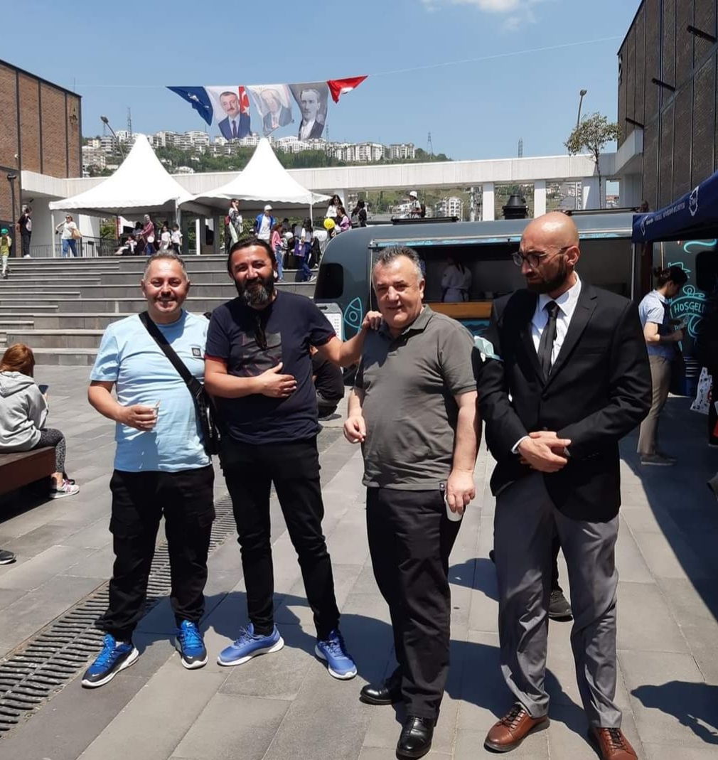 14 / 22 Mayıs 2022 Kocaeli Kitap Fuarı Mutlu Aydurmuş İmza Günü 