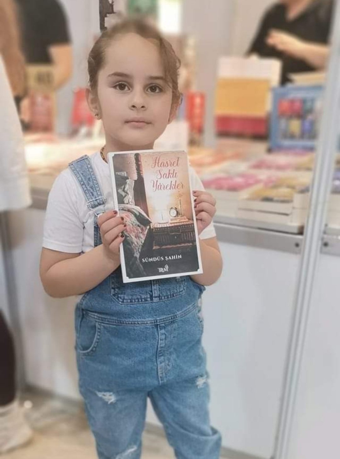 14 / 22 Mayıs 2022 Kocaeli Kitap Fuarı Neslihan Bayraktar İmza Günü 