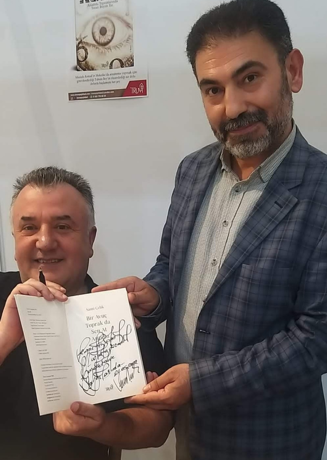 14 / 22 Mayıs 2022 Kocaeli Kitap Fuarı Serpil Yalçın &  Sami Çelik İmza Günü 