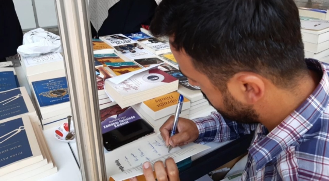8 / 12 Haziran 2022 - 11. Uluslararası Dergi Fuarındaydık