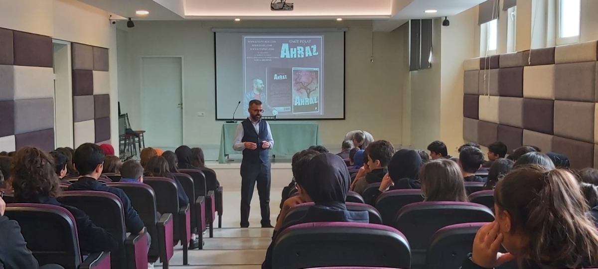 Truva Edebiyat Dergisi Yazı İşleri Müdürü Eğitimci - Yazar Ümit Polat Konferans Verdi