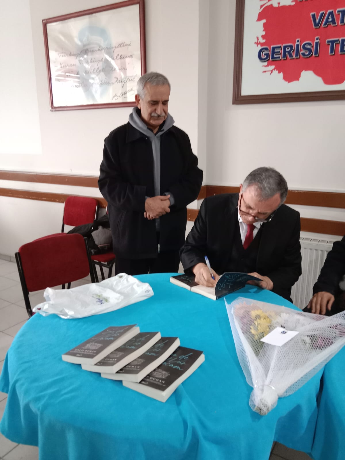 Eğitimci - Yazar Galip Duman'ın Emre Yayınları'ndan Yeni Çıkan 