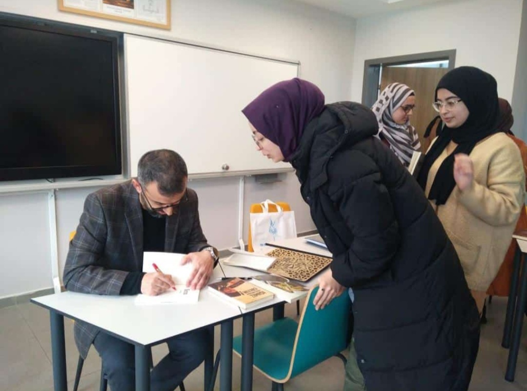 Truva Edebiyat Dergisi Yazı İşleri Müdürümüz Eğitimci-Şair-Yazar Ümit Polat Konya'da Öğrencilerle Buluştu