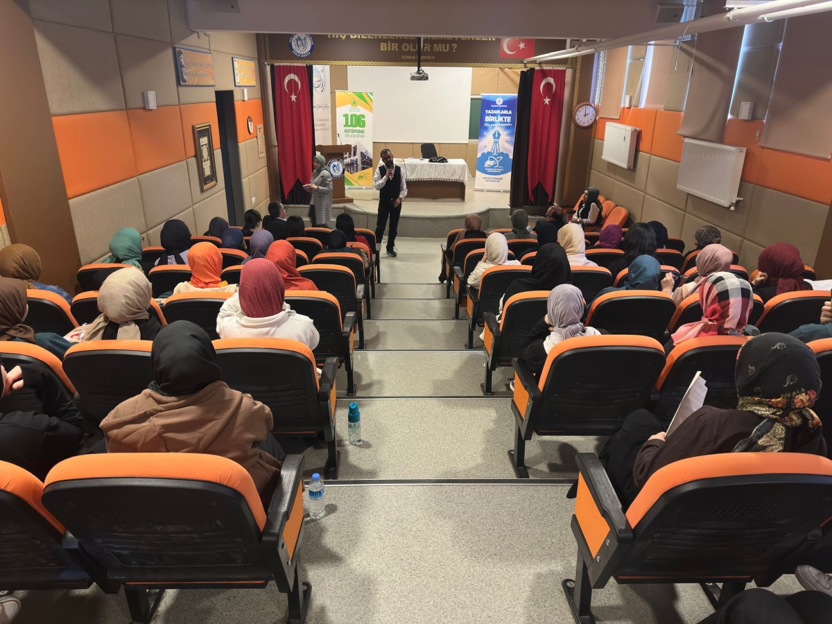 Yazı İşleri Müdürümüz Yazar Ümit Polat Okurlarıyla Buluştu