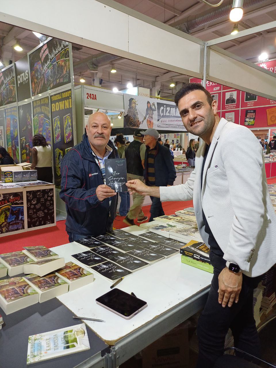 20. Bursa Tüyap Kitap Fuarı 07 Mayıs 2023 -Pazar- TRUVA & MAVİ NEFES YAYINLARI İMZA Günümüz 