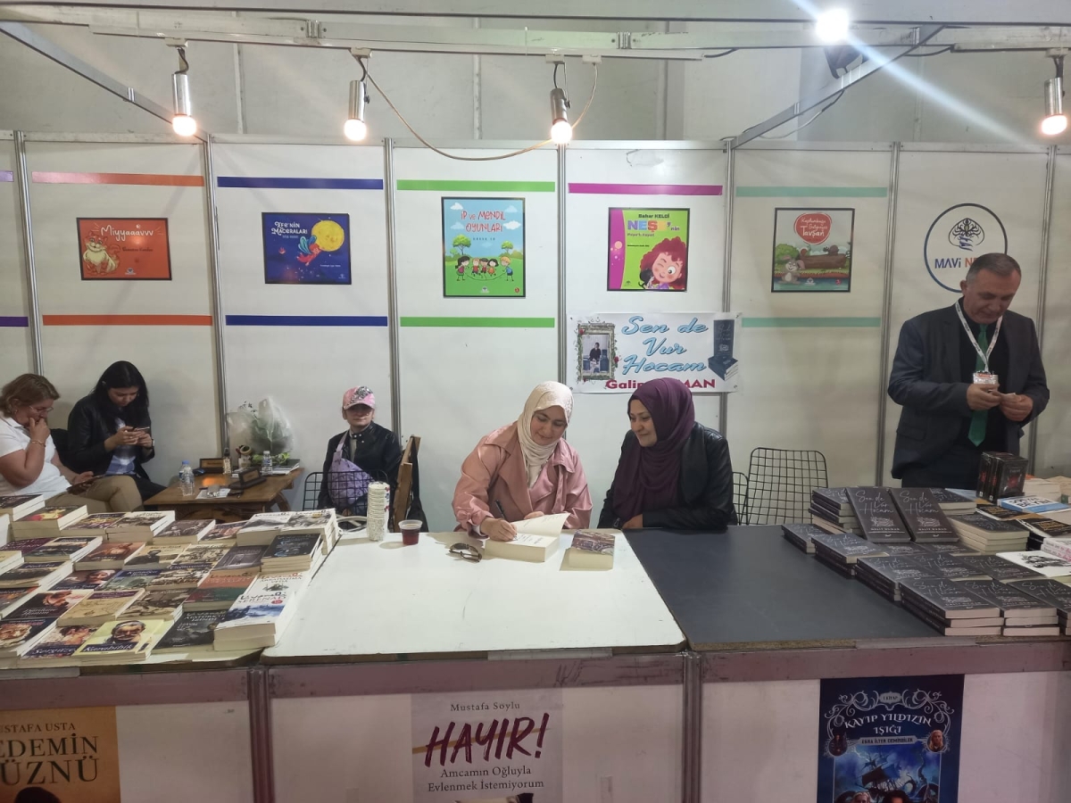 20. Bursa Tüyap Kitap Fuarı 07 Mayıs 2023 -Pazar- TRUVA & MAVİ NEFES YAYINLARI İMZA Günümüz 