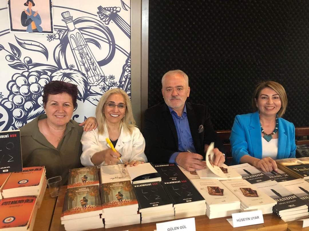 Truva Yayınları ve Truva Edebiyat Dergisi Yazarlarımız Ankara'da, 'Ateşte Demlenen Şiirler Antoloi-1 Kitap Tanıtımı ve İmza Günü' Etkinliğinde... 