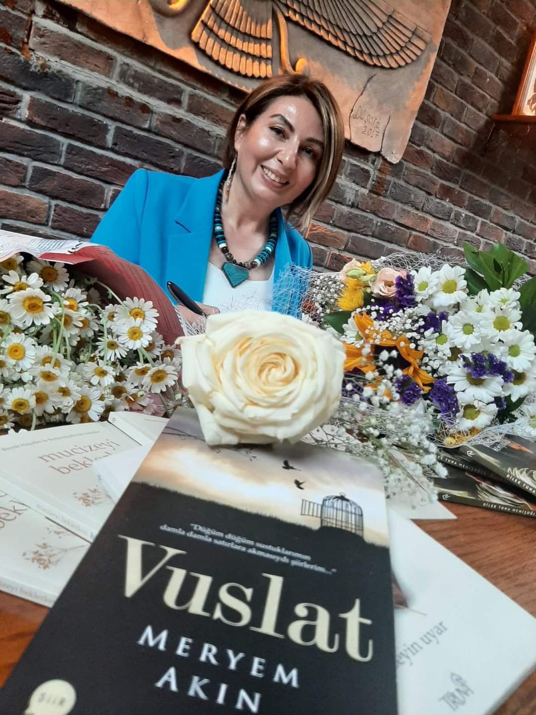 Truva Yayınları ve Truva Edebiyat Dergisi Yazarlarımız Ankara'da, 'Ateşte Demlenen Şiirler Antoloi-1 Kitap Tanıtımı ve İmza Günü' Etkinliğinde... 