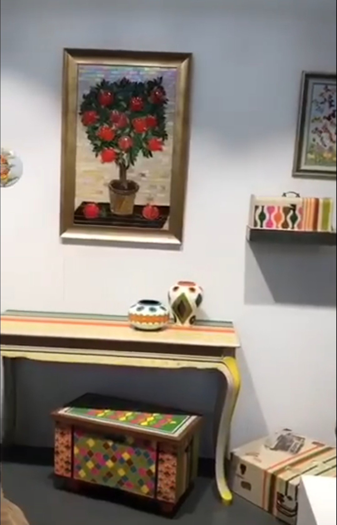 Yazarımız Nevin Bahtışen Eserlerini, 'Karınca El Emeği Sergisi' nde Sanat Severler İçin Sergiledi 