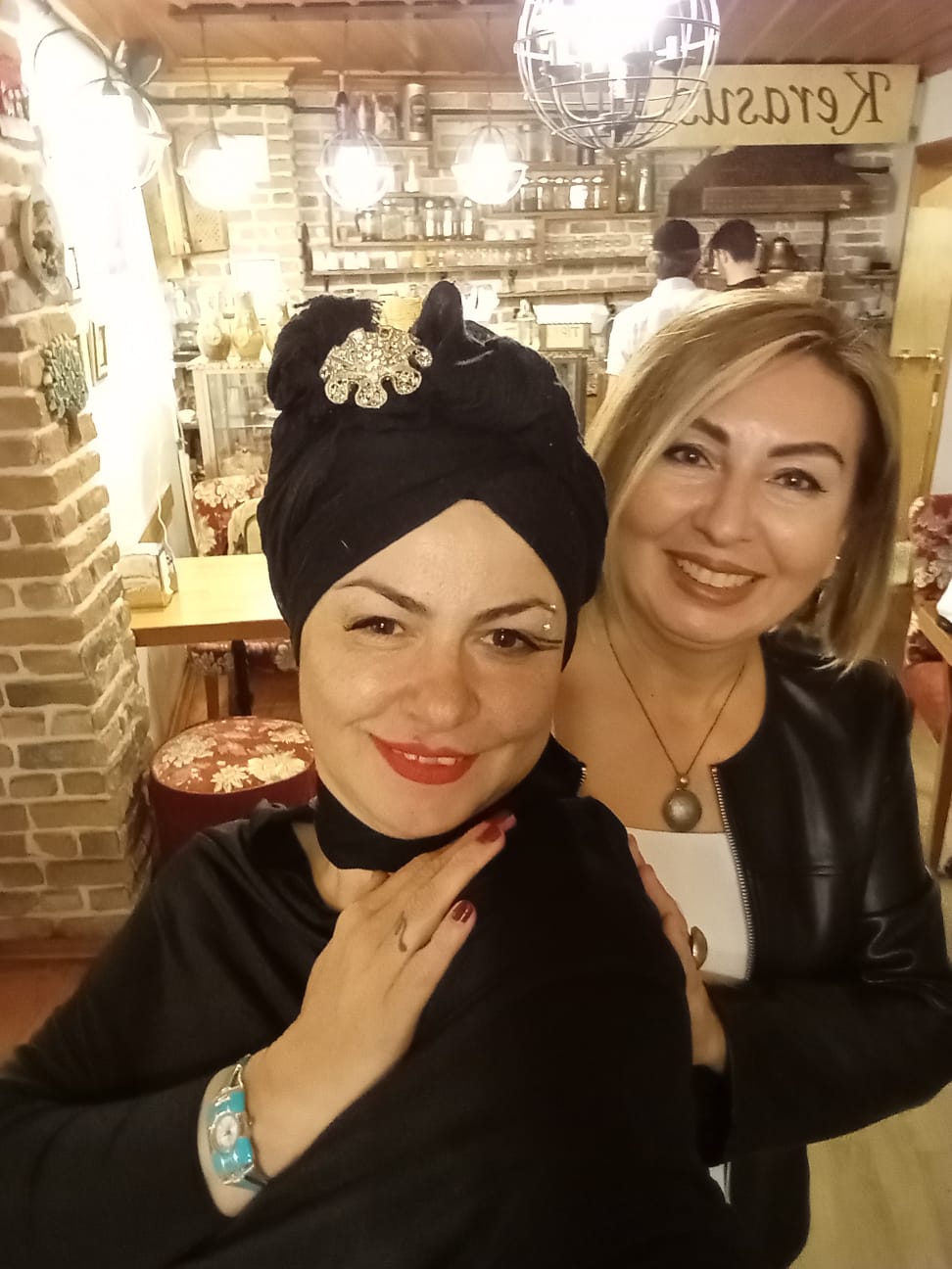 Ankara'da, Ateşte Demlenen Şiirler, Şiir Gecesinde Truva Edebiyat Dergisi olarak Bulunduk