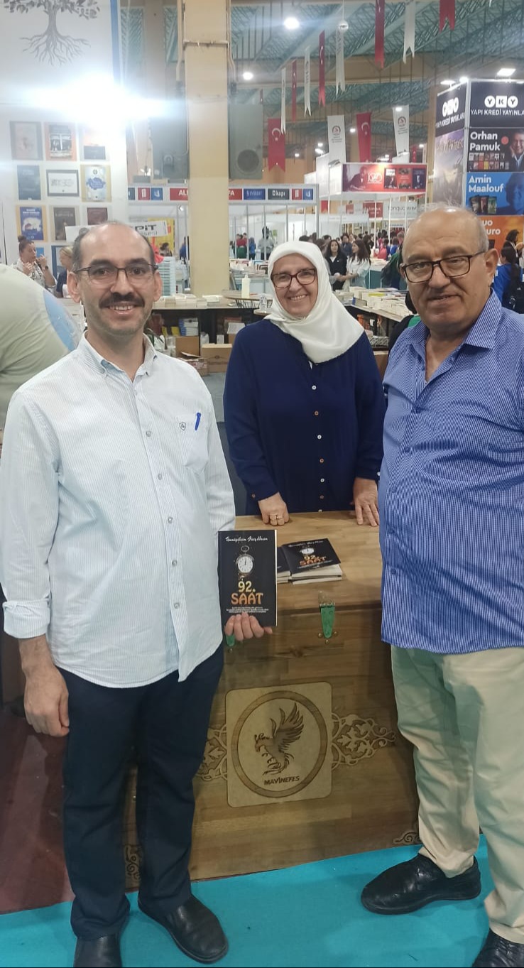 Yazarımız Ümmügülsüm Hasyıldırım'ın 6. Denizli Kitap Fuarı'nda İmza Günü / 20 Ekim 2023