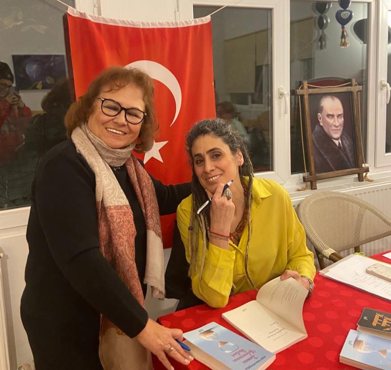 Yazarımız Dilek Tuna Memişoğlu'ndan Ankara'da Söyleşi ve İmza 