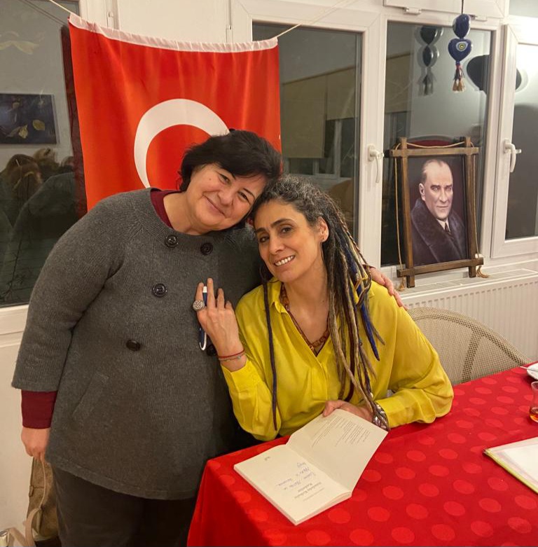 Yazarımız Dilek Tuna Memişoğlu'ndan Ankara'da Söyleşi ve İmza 