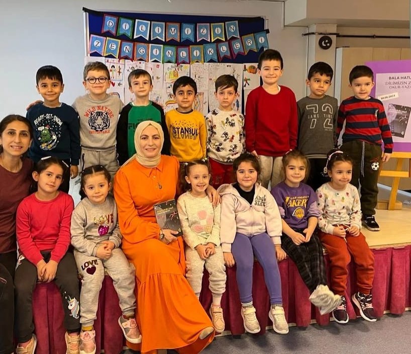 Truva Yayınları ve Truva Edebiyat Dergisi Yazarımız Merve Yurtsever, Bursa / Bala Hatun Anaokulundaydı