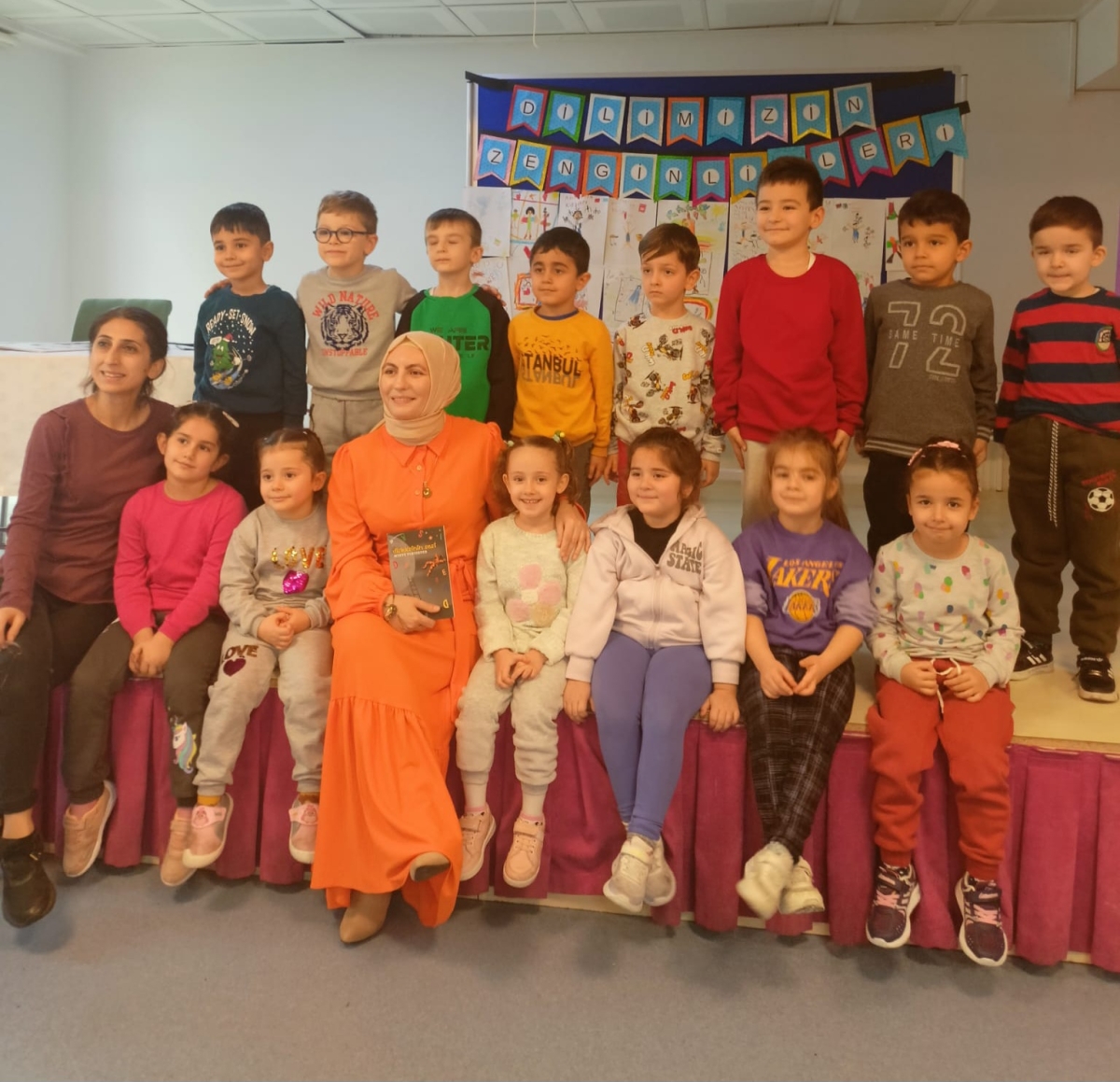 Truva Yayınları ve Truva Edebiyat Dergisi Yazarımız Merve Yurtsever, Bursa / Bala Hatun Anaokulundaydı