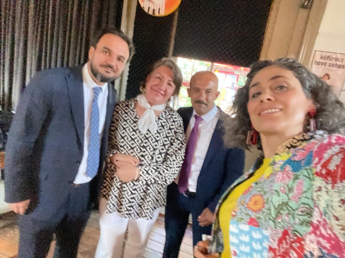 5 Mayıs 2024'te Başkent Ankara’da Yazar ve Şairlerin İmza Günü ve Şiir Dinletisinde Yazarımız Dilek Tuna Memişoğlu'da Kitaplarını İmzaladı