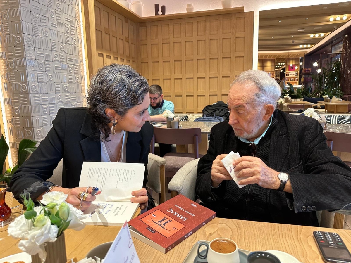 Truva Edebiyat Dergisi Yöneticilerimiz Edebiyat Dünyamızın Ünlü İsmi Hilmi Yavuz İle