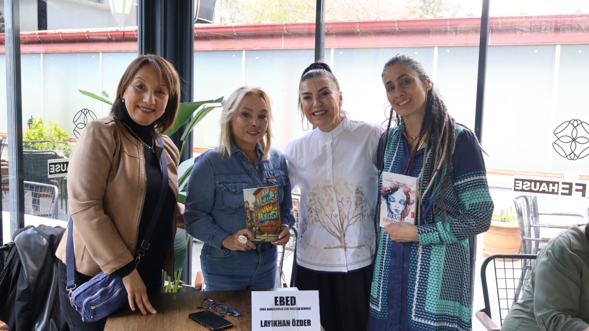 Truva Yayınları ve Truva Edebiyat Dergisi Yazarımız Layıkhan Özder'den Ankara'da Anlamlı İmza Günü