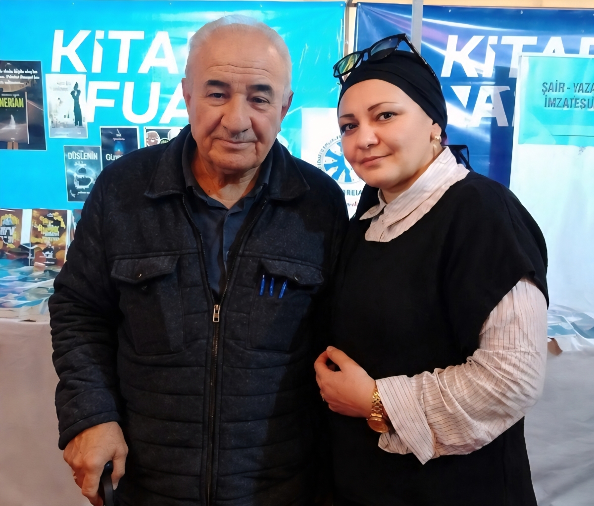 Truva Yayın Grubu Yazarı Şair / Yazar Turna Sarıkaya 8. Kayseri Kitap Fuarı'nda kitabını imzaladı