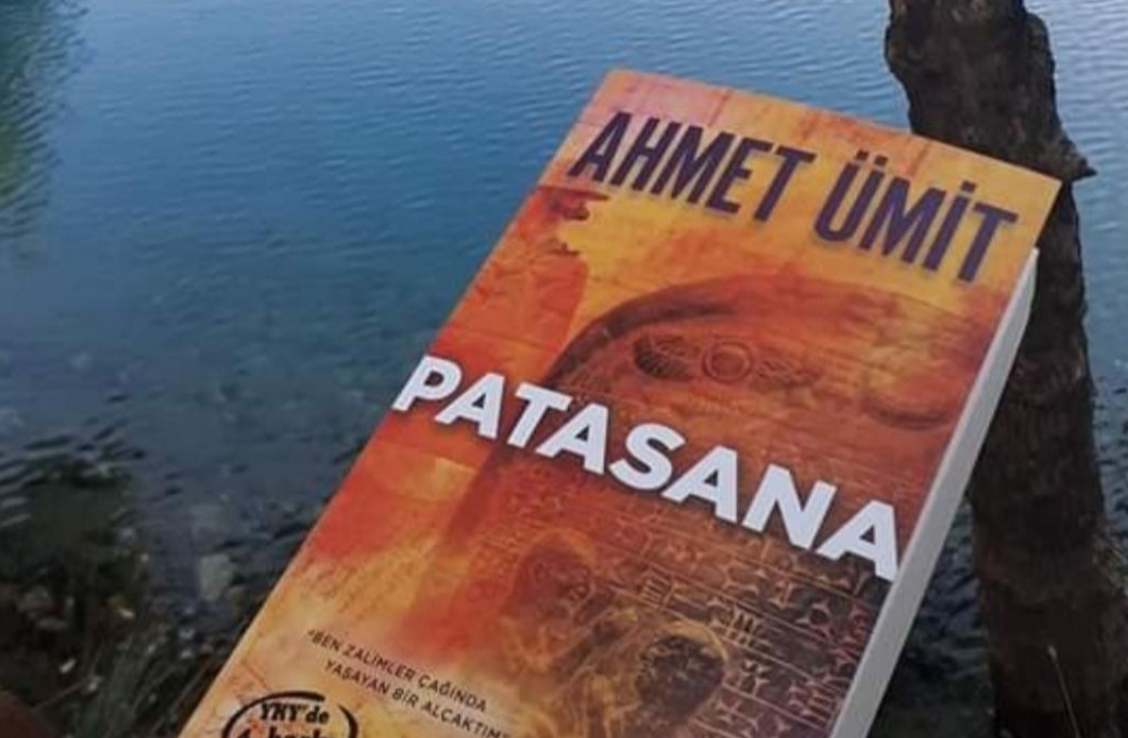 Bir Kitap: Patasana / Ahmet Ümit 