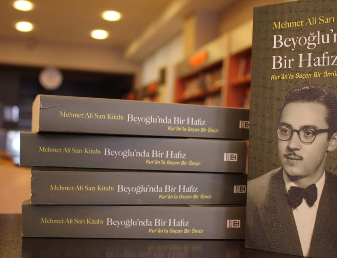 Bir Kitap: Beyoğlu'nda Bir Hafız / Mehmet Ali Sarı