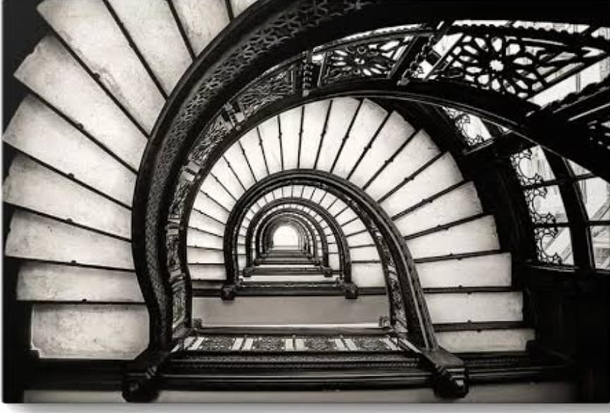 Merdiven / Sultan Arman Kararmış 